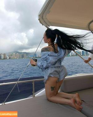 Bella Poarch photo #0921