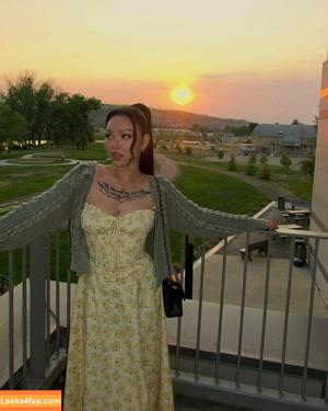 Bella Poarch photo #0922