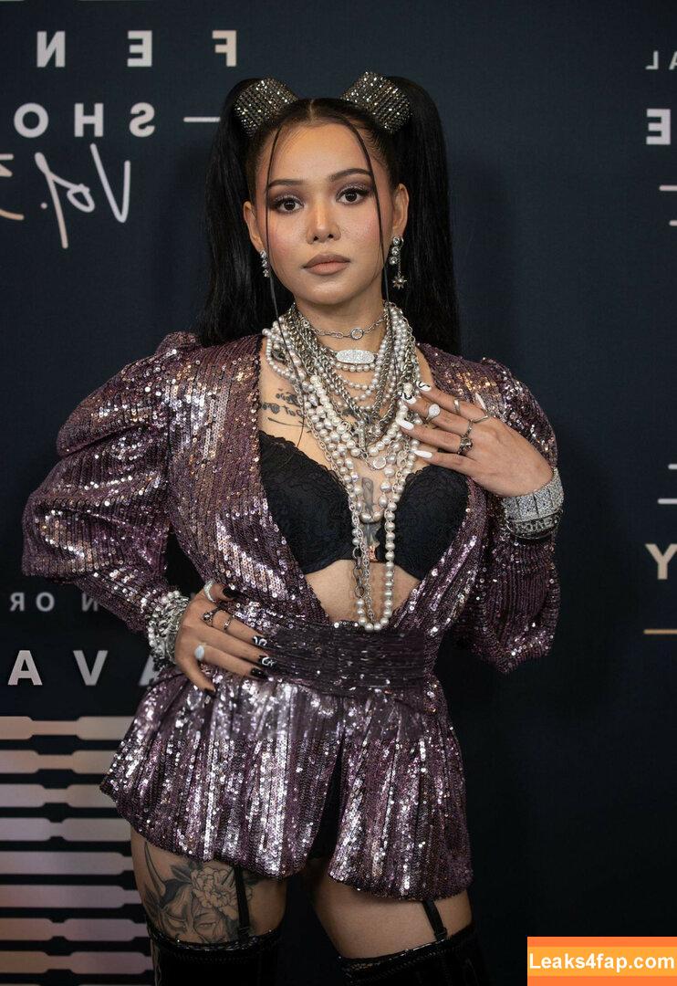 Bella Poarch / bellapoarch / bllapoarch leaked photo photo #1026