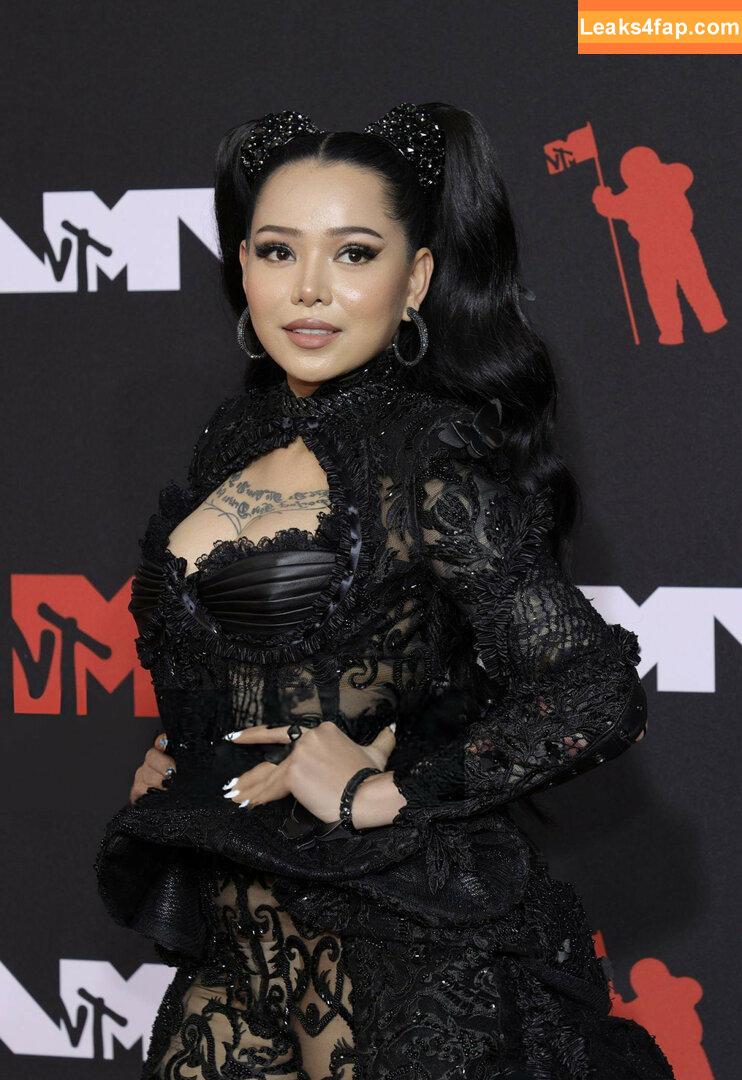 Bella Poarch / bellapoarch / bllapoarch leaked photo photo #1076
