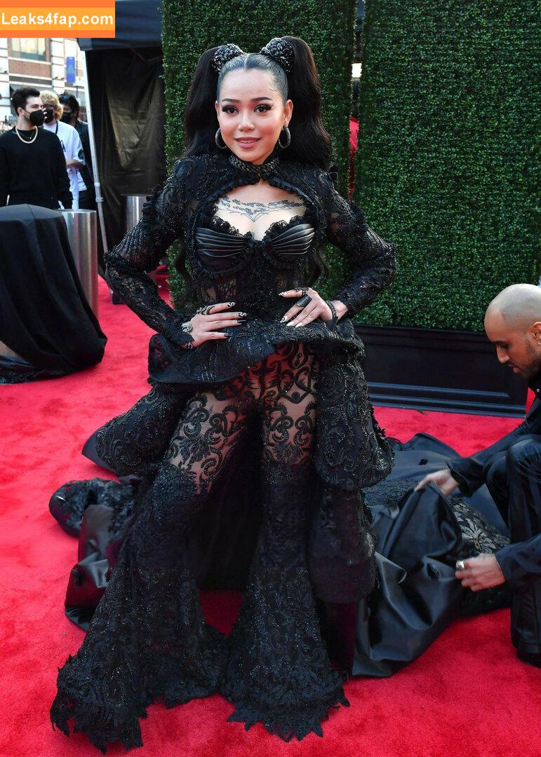 Bella Poarch / bellapoarch / bllapoarch leaked photo photo #1083