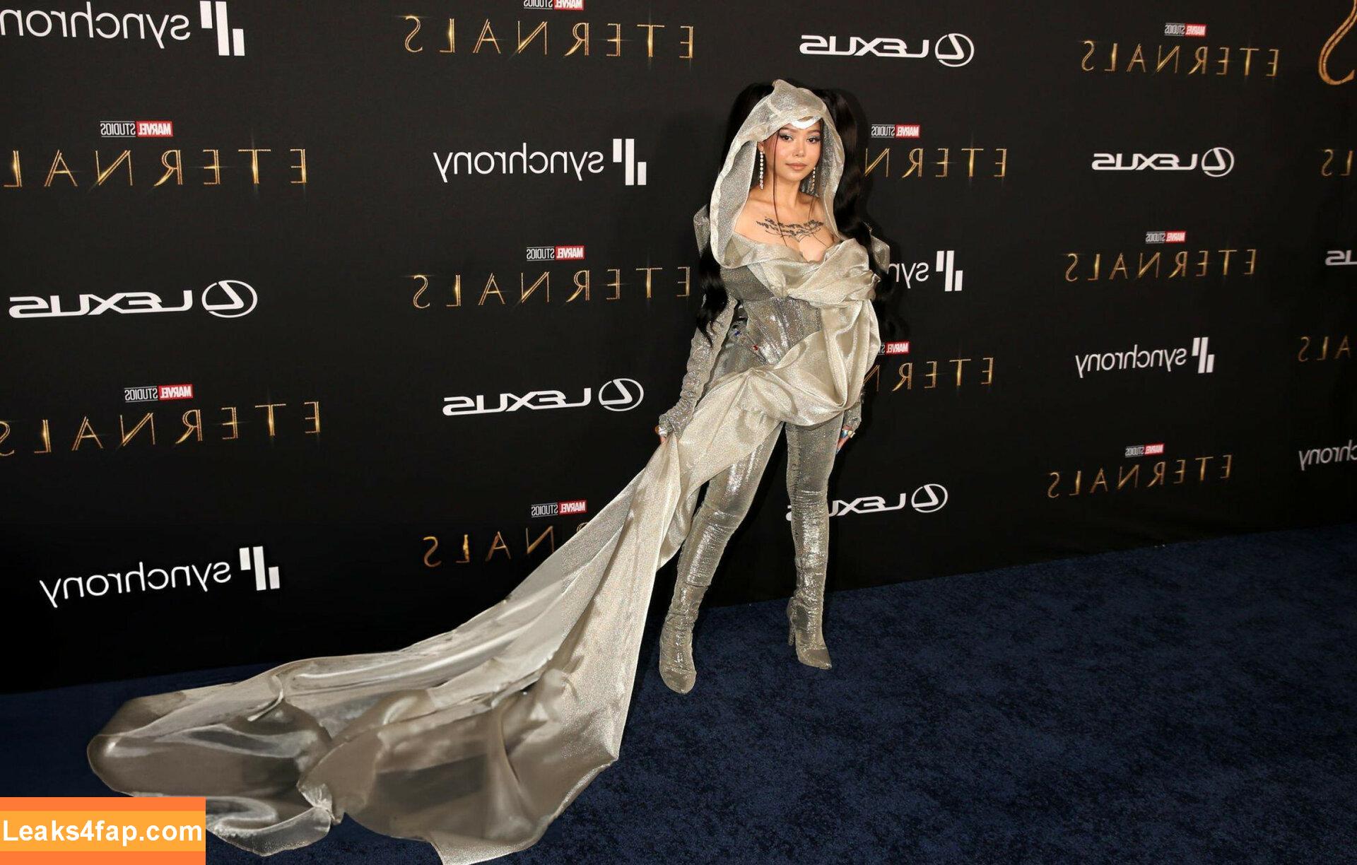 Bella Poarch / bellapoarch / bllapoarch leaked photo photo #1148