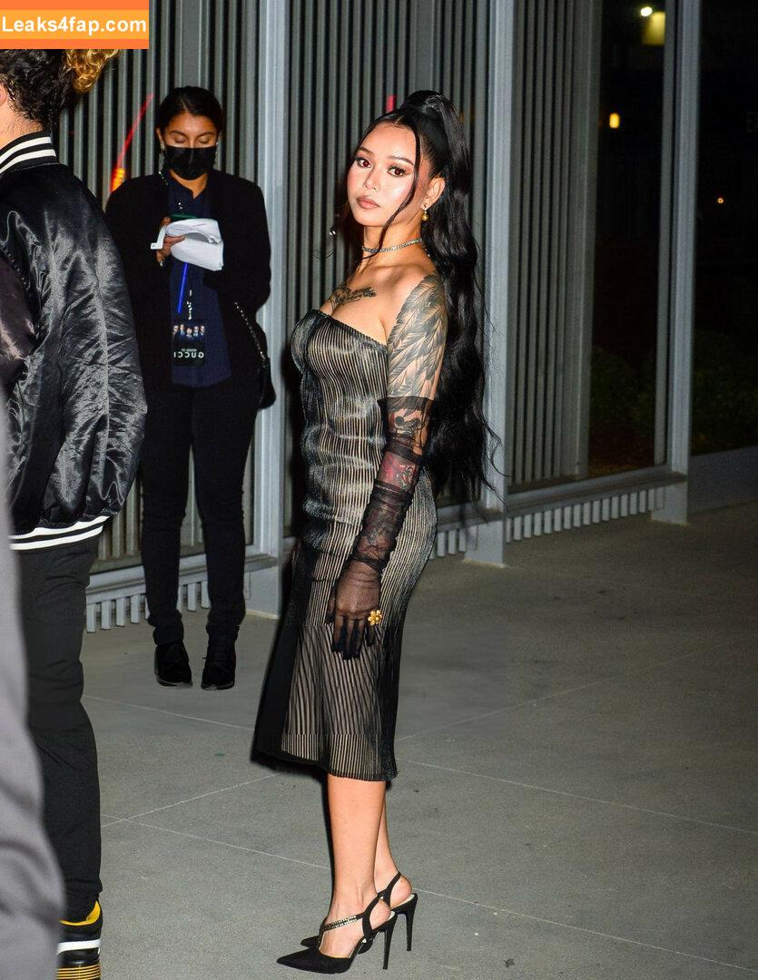 Bella Poarch / bellapoarch / bllapoarch leaked photo photo #1173