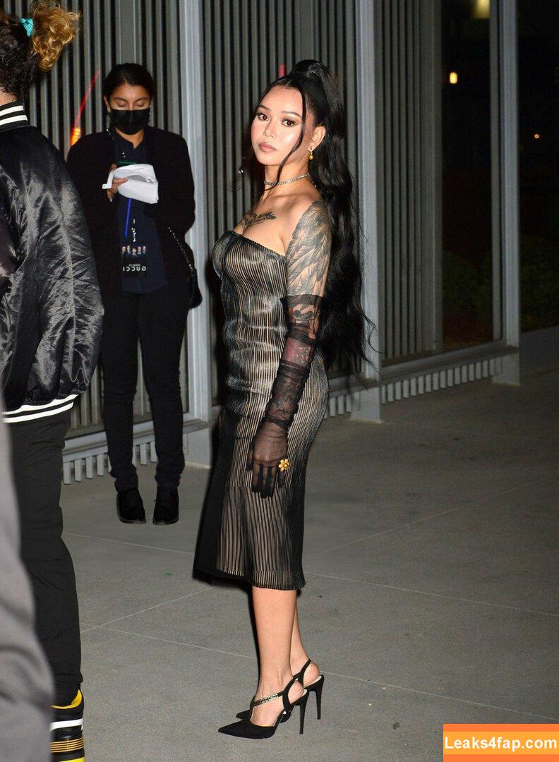 Bella Poarch / bellapoarch / bllapoarch leaked photo photo #1176