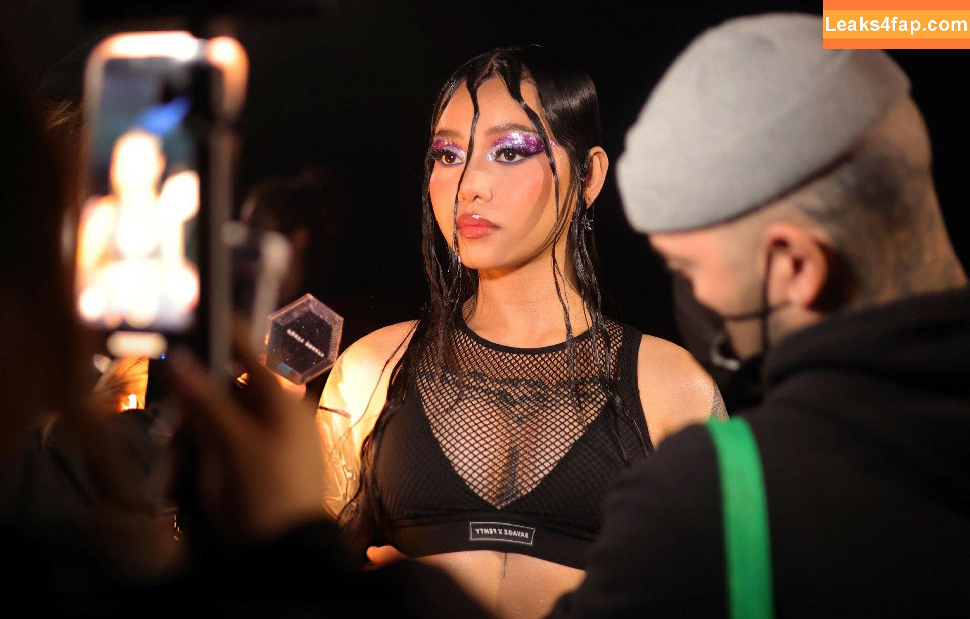 Bella Poarch / bellapoarch / bllapoarch leaked photo photo #1194