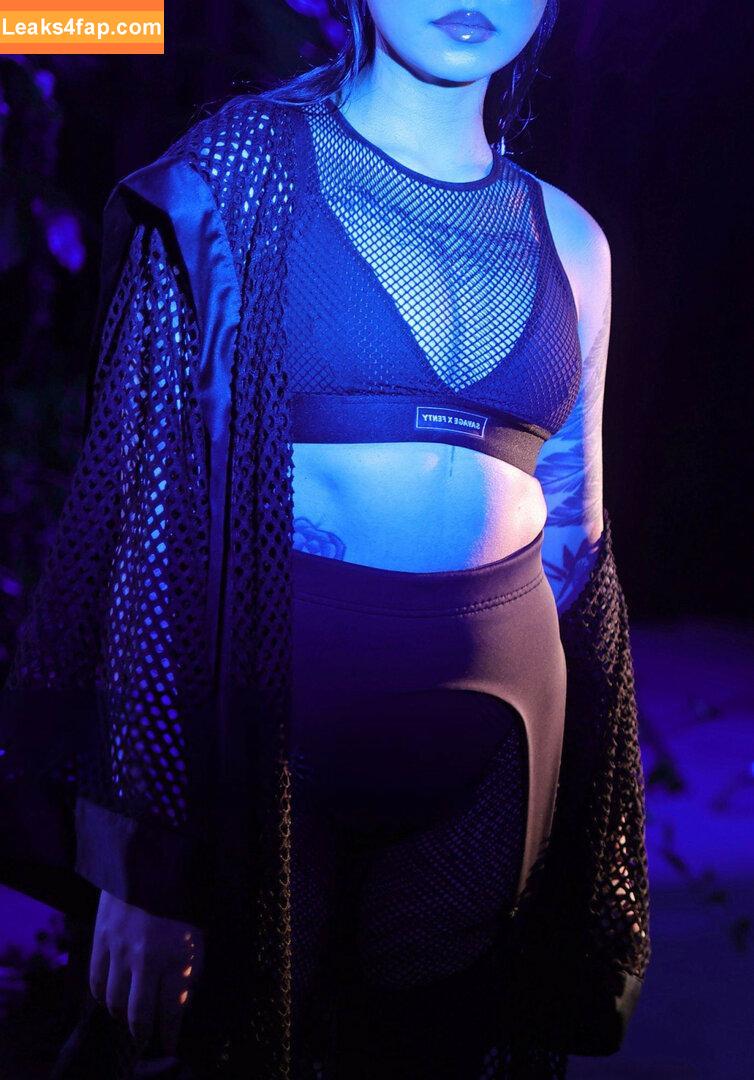 Bella Poarch / bellapoarch / bllapoarch leaked photo photo #1195