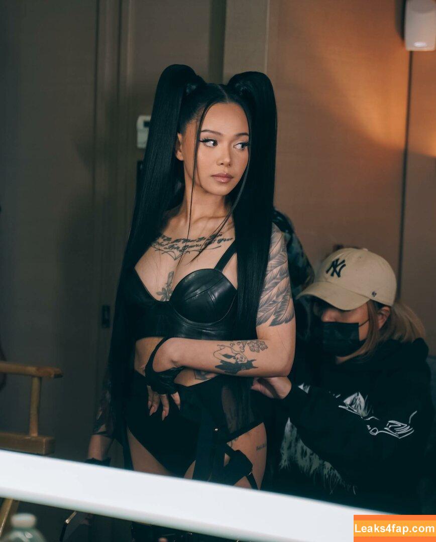 Bella Poarch / bellapoarch / bllapoarch leaked photo photo #1231