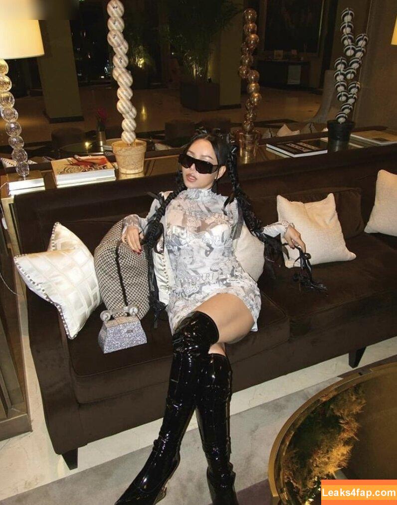 Bella Poarch / bellapoarch / bllapoarch leaked photo photo #1245