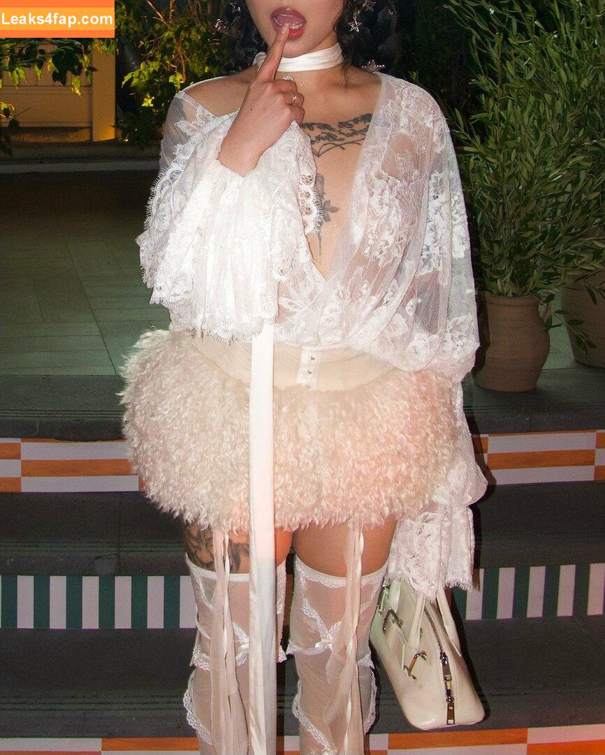 Bella Poarch / bellapoarch / bllapoarch leaked photo photo #1606