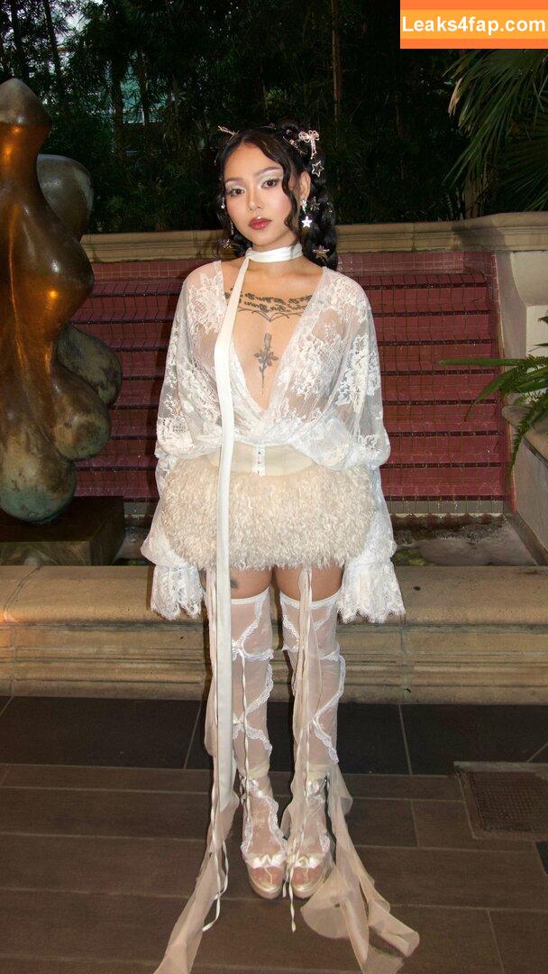 Bella Poarch / bellapoarch / bllapoarch leaked photo photo #1607