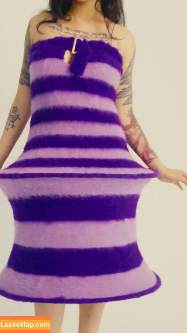 Bella Poarch / bellapoarch / bllapoarch leaked photo photo #1626