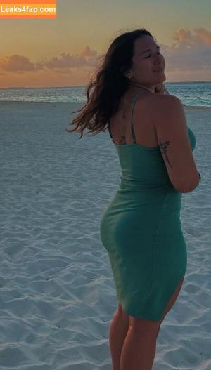 Bella Santry photo #0015