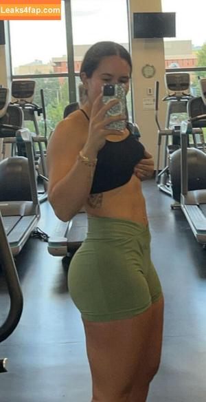 Bella Santry photo #0022