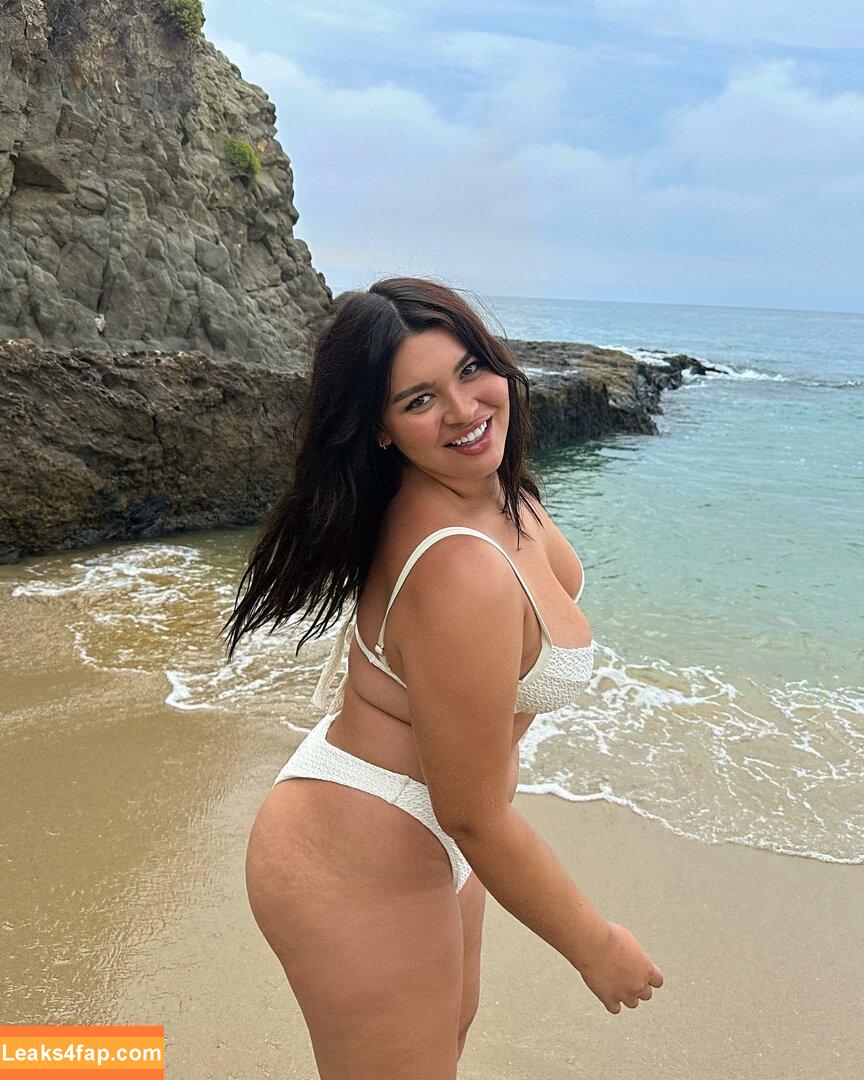 Bellaagolden / Tall Thicc Latina Model leaked photo photo #0039