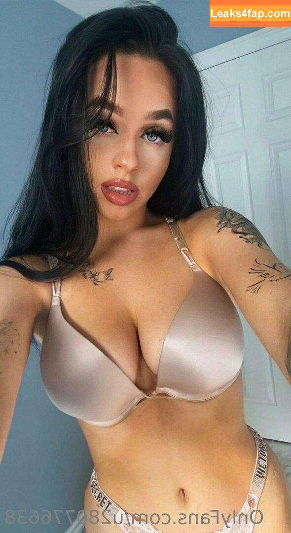 bellabrooksxo / bellabbz leaked photo photo #0004