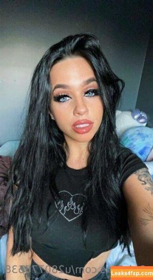 bellabrooksxo photo #0001