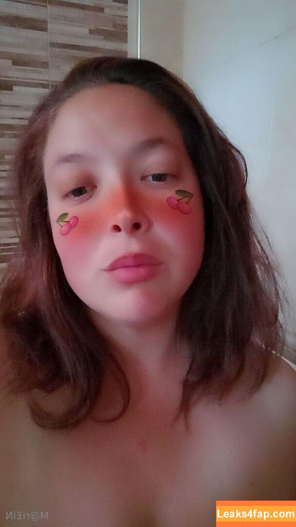 bellamarilin / bellamarlin_ leaked photo photo #0001