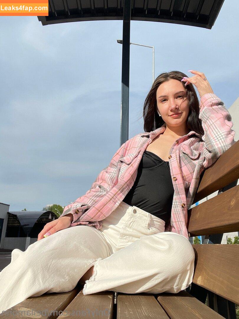 bellamonn / bellamoon_official leaked photo photo #0032