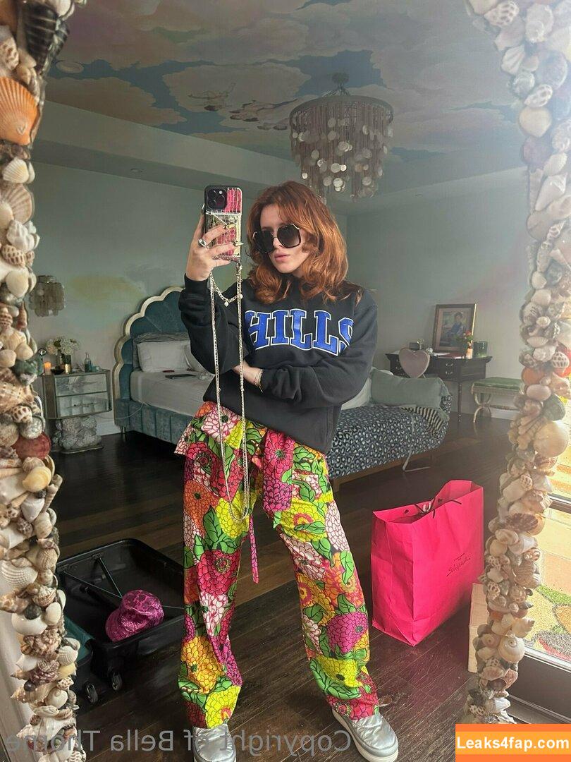 Bella Thorne / bellathorne слитое фото фото #0429