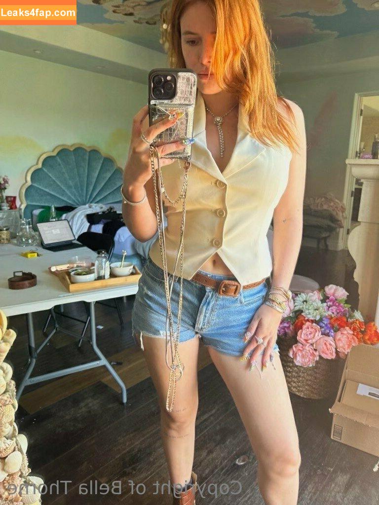 Bella Thorne / bellathorne слитое фото фото #0509