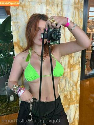 Bella Thorne фото #0451