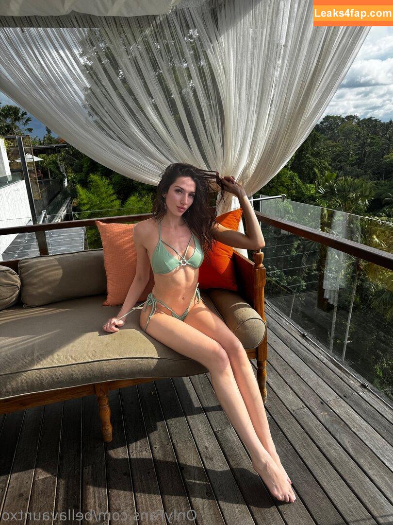 Bellavauntxo / therealslimkatie leaked photo photo #0024
