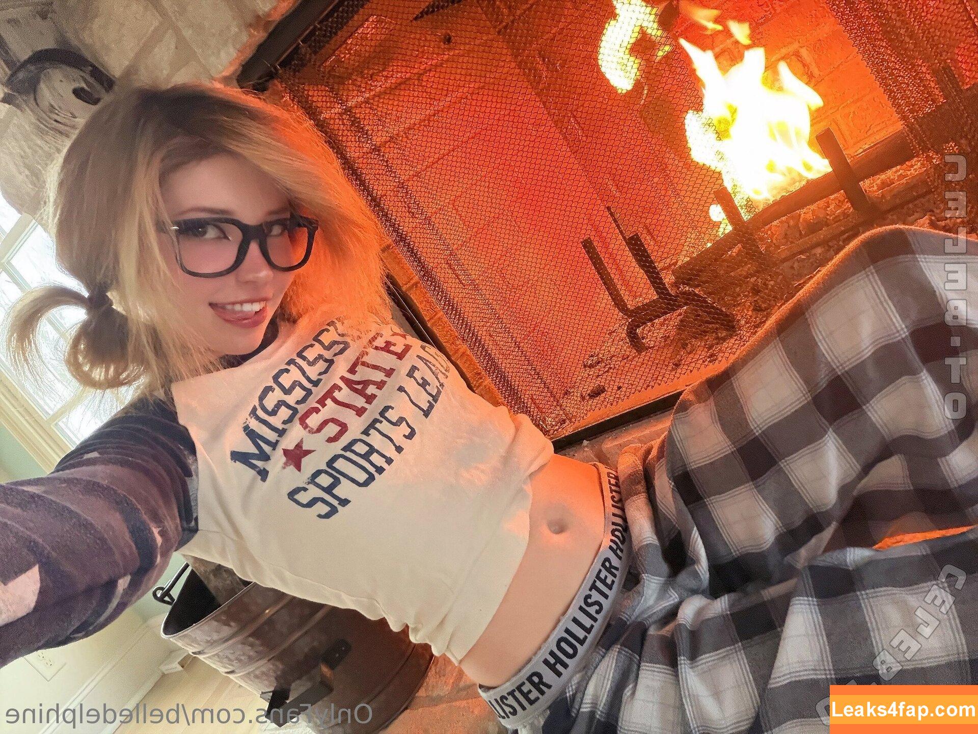 Belle Delphine / Socials / belledelphine / https: / missingmiley leaked photo photo #10409