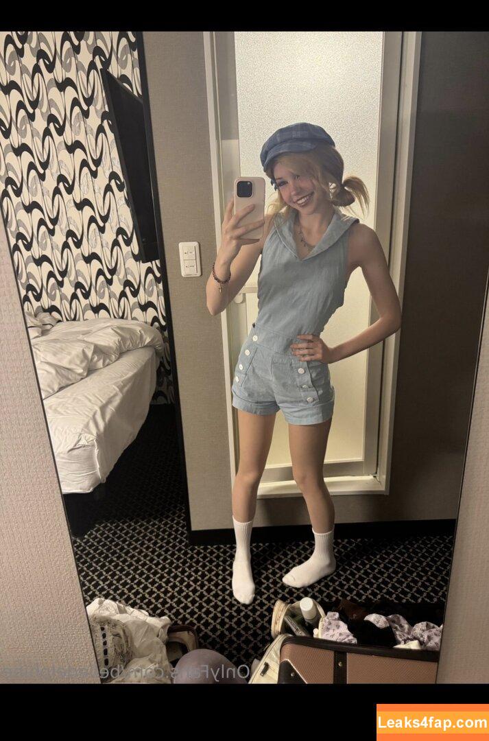 Belle Delphine / Socials / belledelphine / https: / missingmiley слитое фото фото #10435