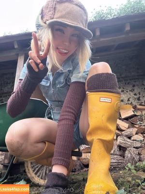 Belle Delphine photo #10232