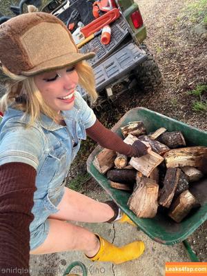 Belle Delphine photo #10241