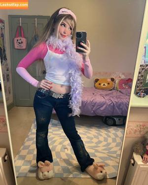 Belle Delphine photo #3781