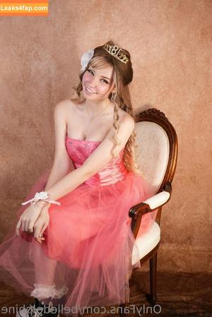 Belle Delphine photo #4025