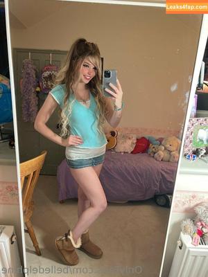 Belle Delphine photo #4160