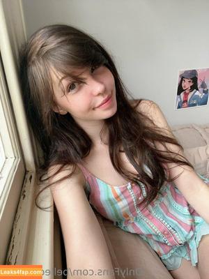 Belle Delphine photo #4898