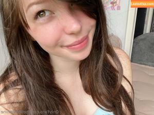 Belle Delphine photo #4921