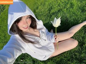 Belle Delphine photo #5144