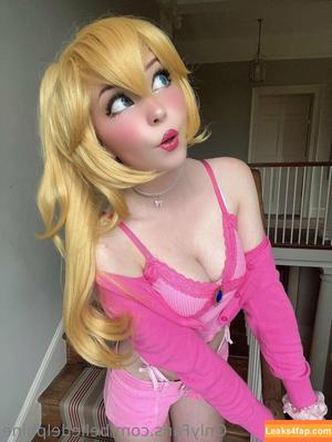 Belle Delphine photo #5560