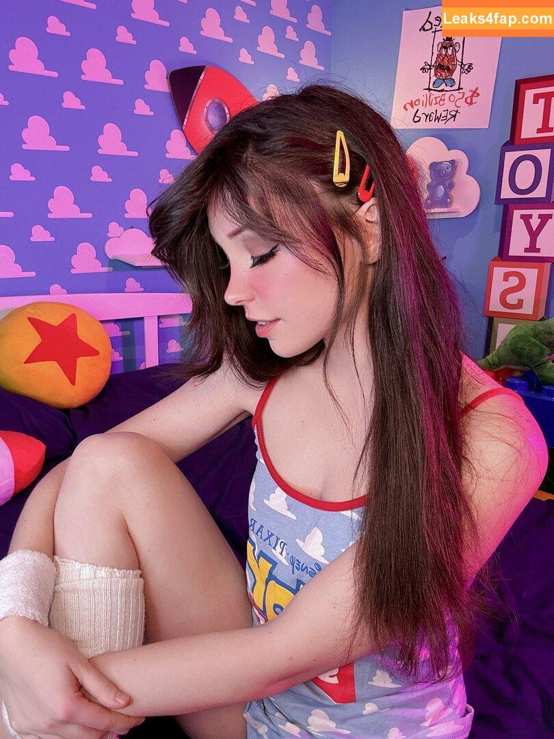 Belle Delphine / Socials / belledelphine / https: / missingmiley слитое фото фото #6134
