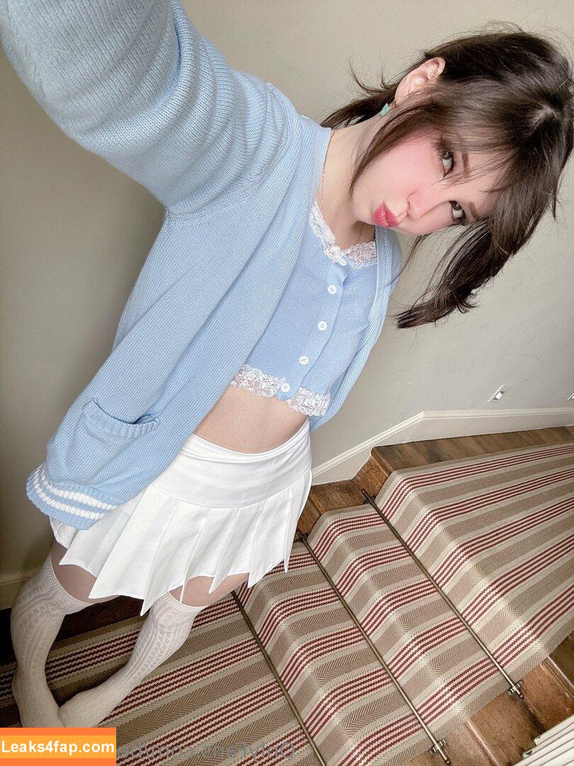 Belle Delphine / Socials / belledelphine / https: / missingmiley слитое фото фото #6710