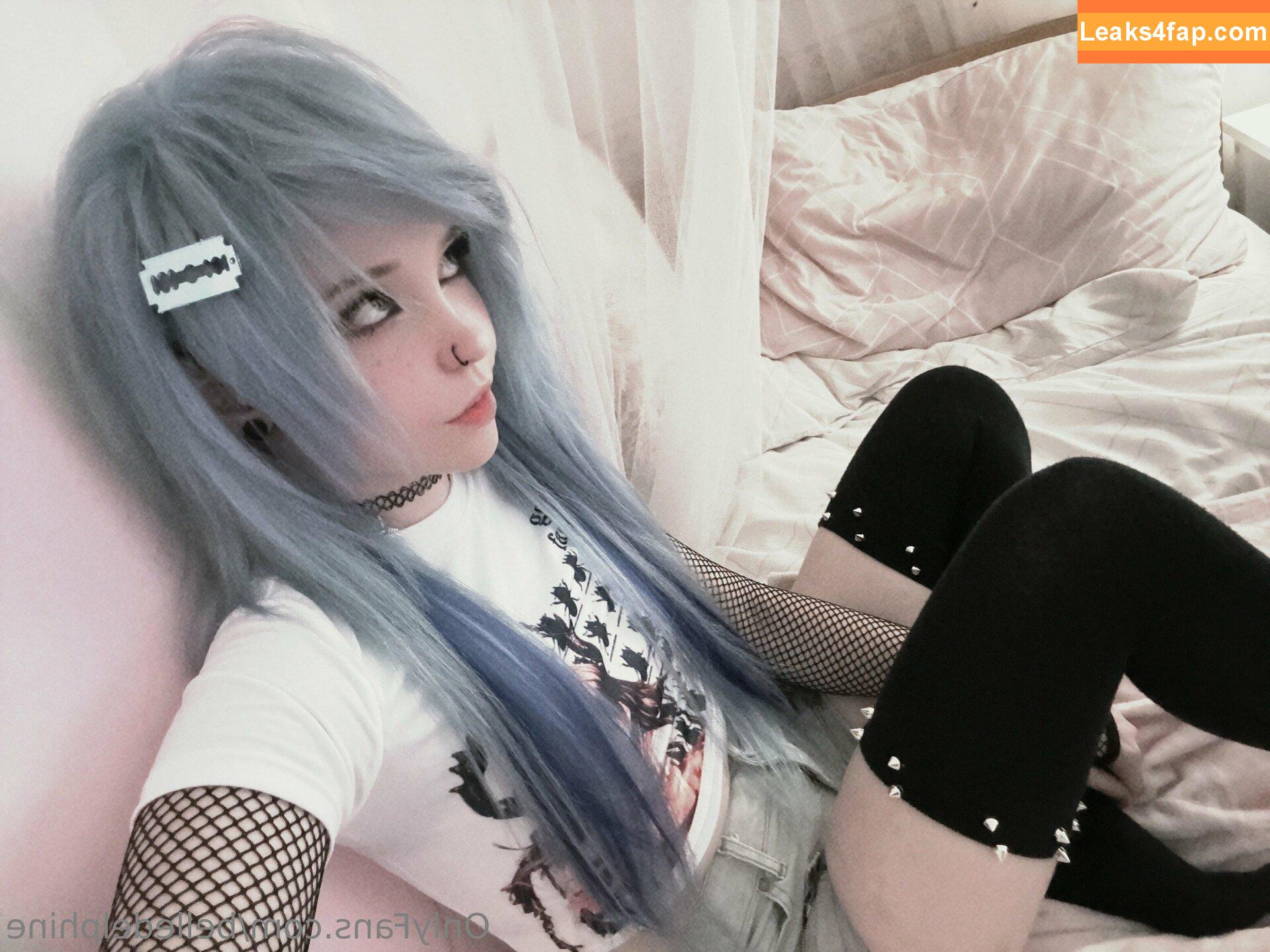 Belle Delphine / Socials / belledelphine / https: / missingmiley слитое фото фото #6902
