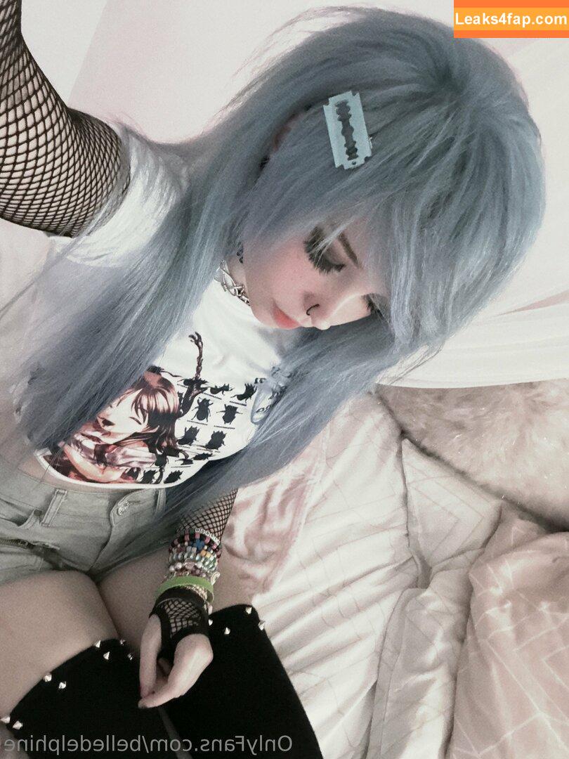 Belle Delphine / Socials / belledelphine / https: / missingmiley слитое фото фото #6926