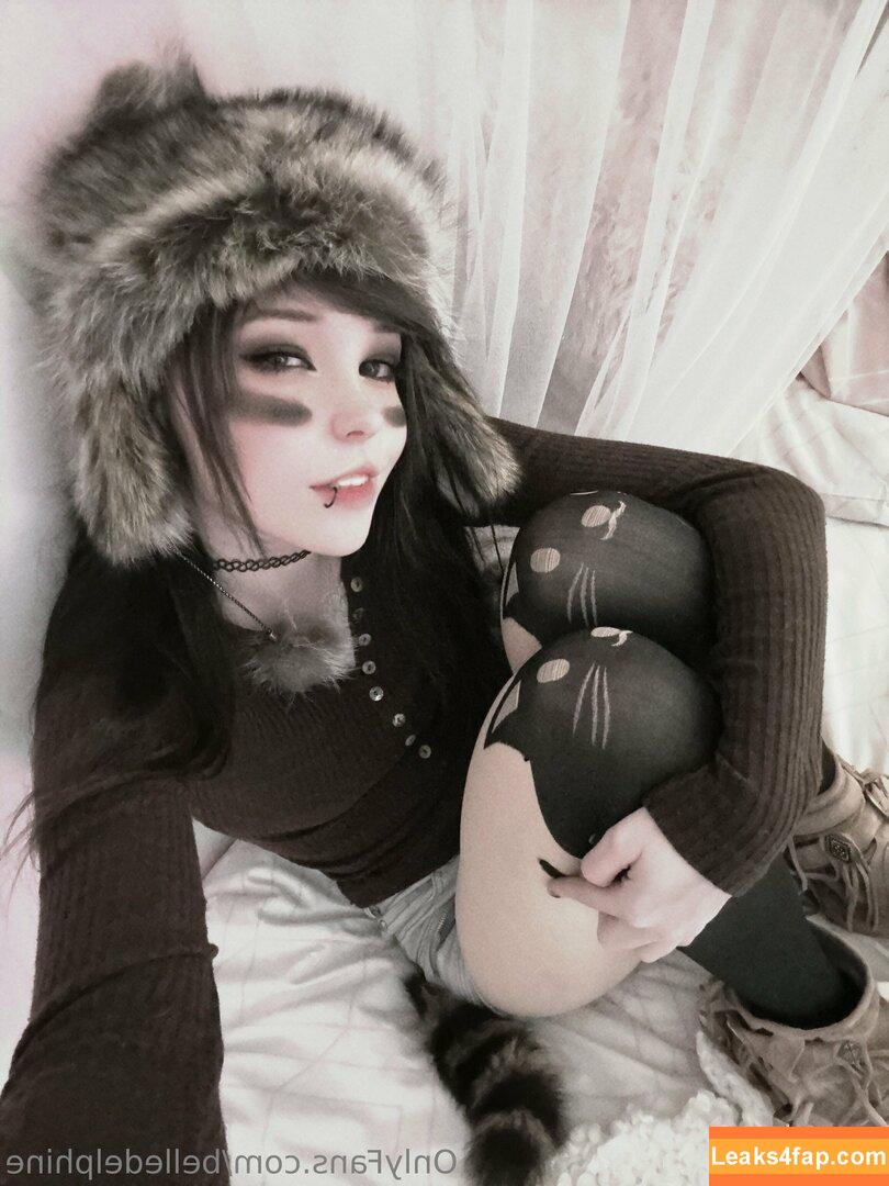 Belle Delphine / Socials / belledelphine / https: / missingmiley слитое фото фото #6969