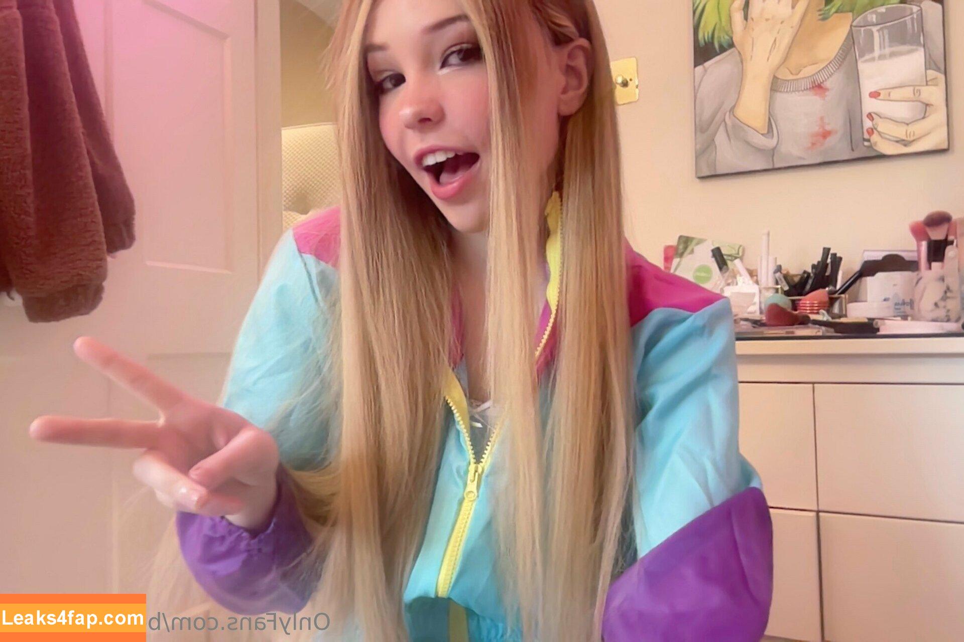 Belle Delphine / Socials / belledelphine / https: / missingmiley слитое фото фото #6985