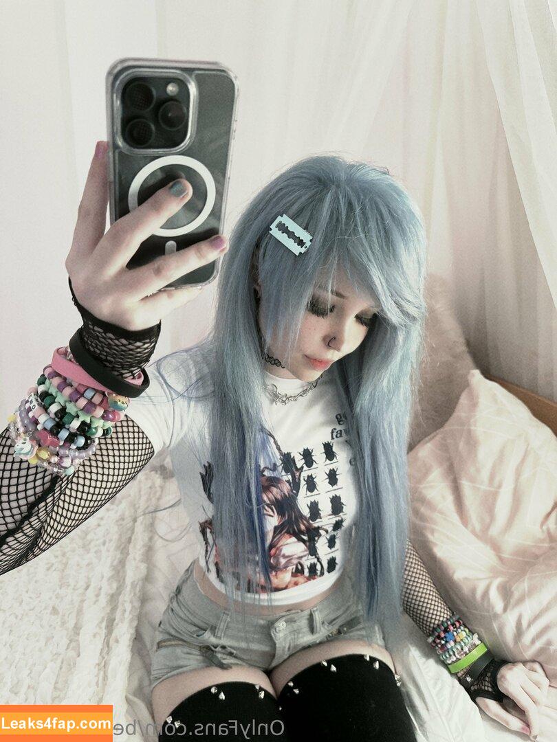 Belle Delphine / Socials / belledelphine / https: / missingmiley слитое фото фото #7346