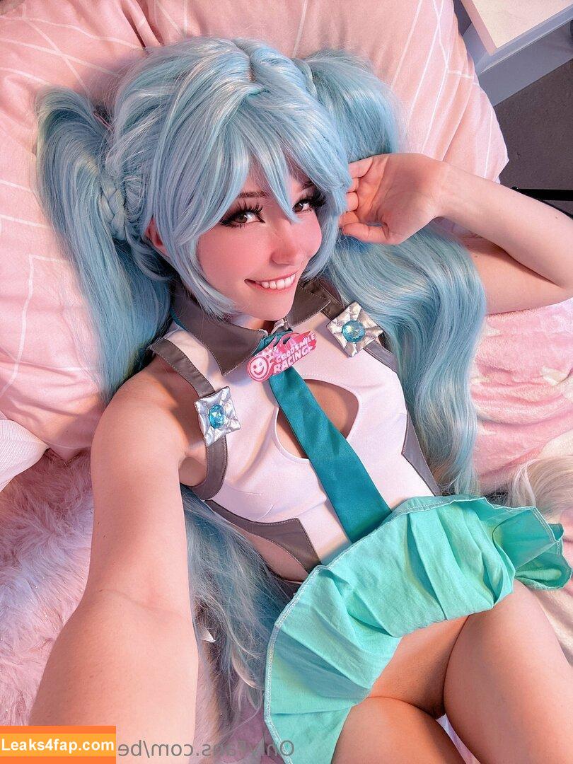 Belle Delphine / Socials / belledelphine / https: / missingmiley слитое фото фото #7407