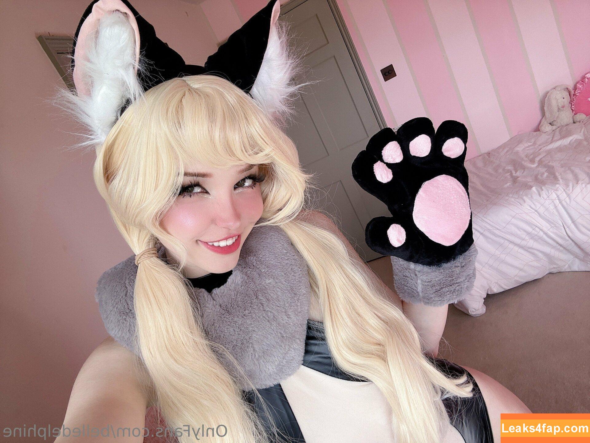 Belle Delphine / Socials / belledelphine / https: / missingmiley слитое фото фото #7610