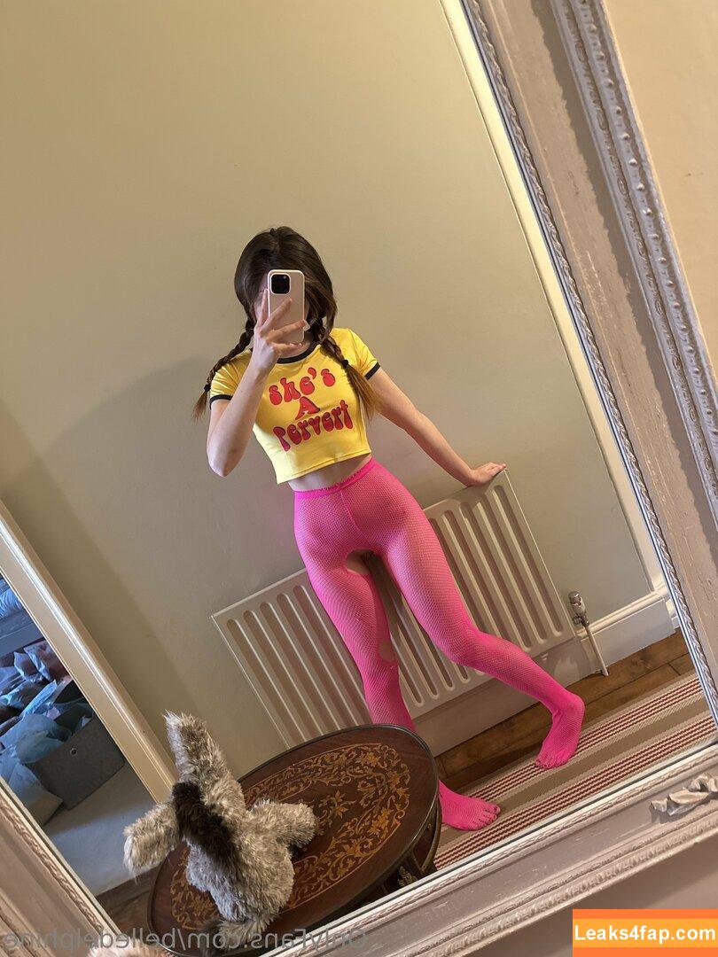 Belle Delphine / Socials / belledelphine / https: / missingmiley слитое фото фото #7686