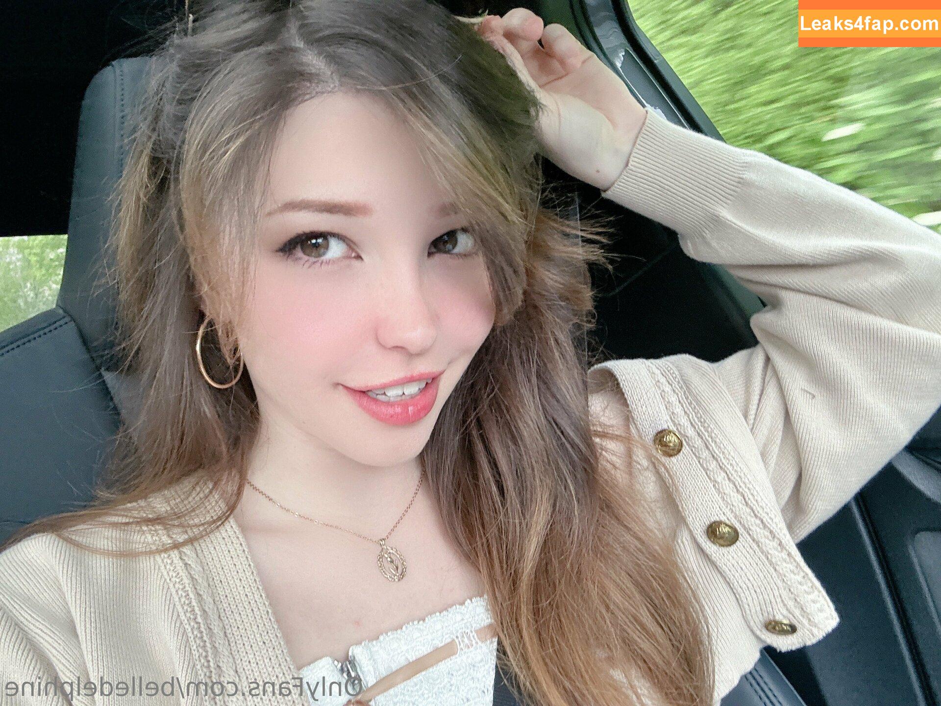 Belle Delphine / Socials / belledelphine / https: / missingmiley слитое фото фото #7724