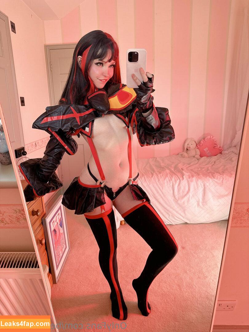 Belle Delphine / Socials / belledelphine / https: / missingmiley слитое фото фото #7846