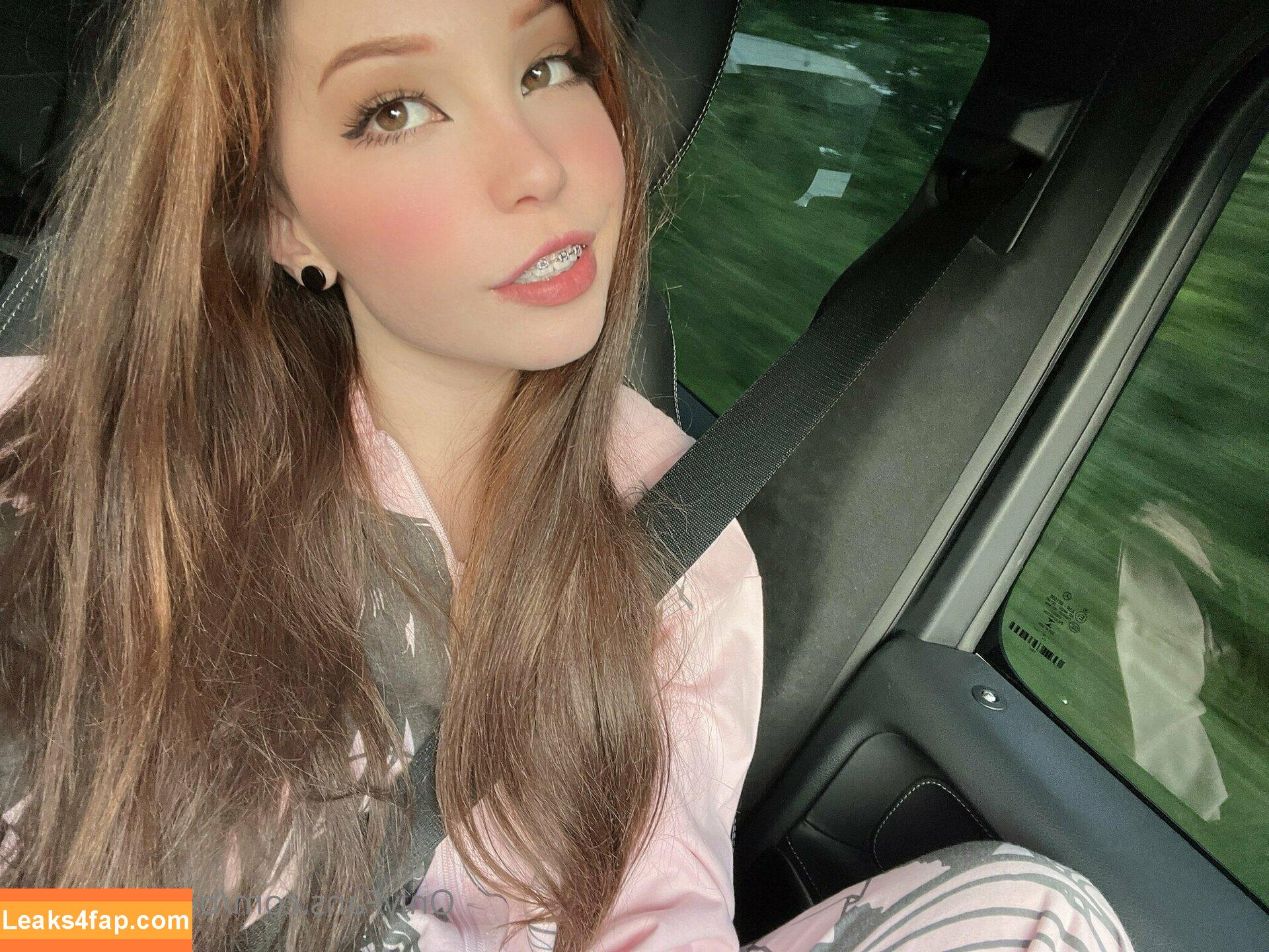 Belle Delphine / Socials / belledelphine / https: / missingmiley слитое фото фото #7932